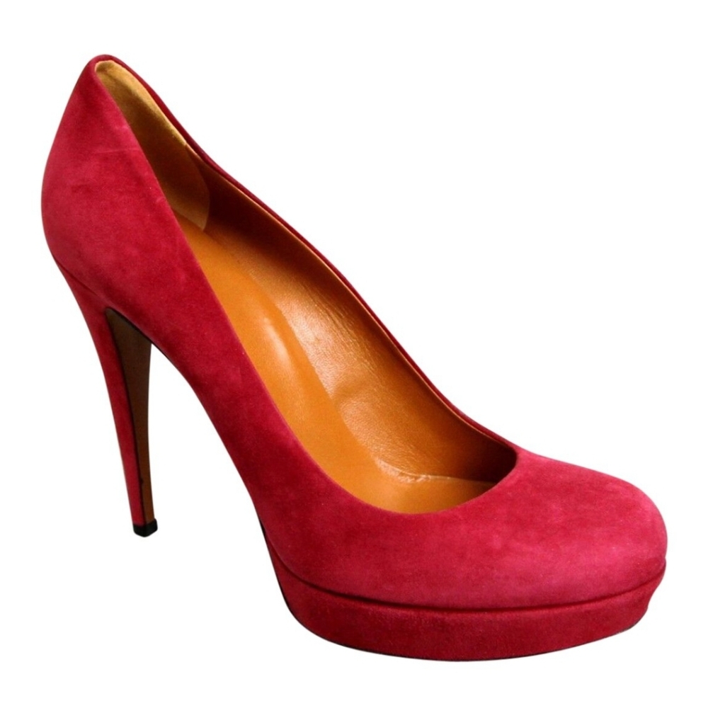 Gucci Red Suede Platform Stilettos Heels Sz. 37/6.5 Approximately